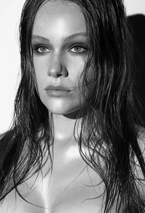 Bella
